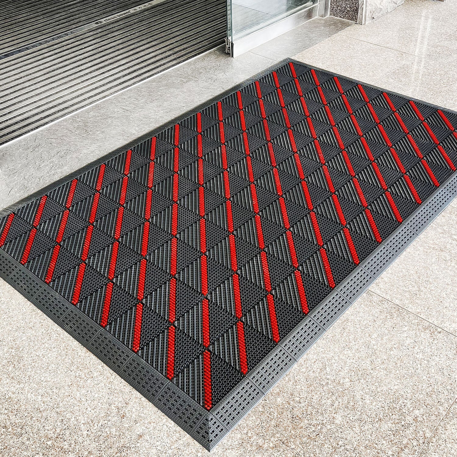 Outdoor Anti-Slip Dust Removal Interlocking Mat,3IN1-RED