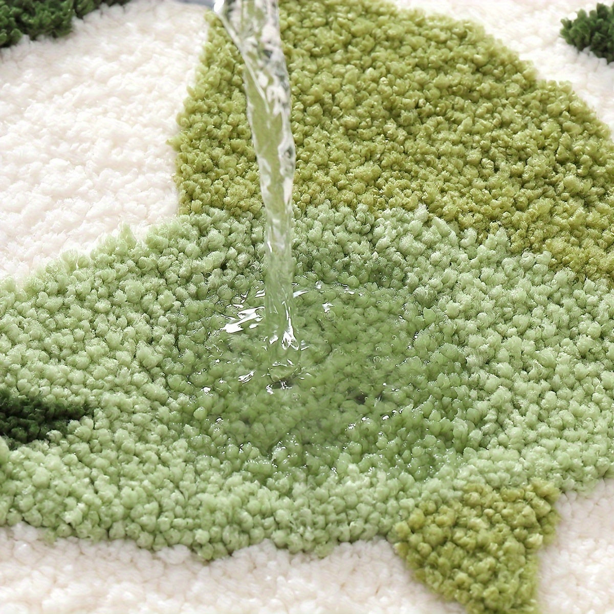 Soft & Absorbent Green Leaf Non-Slip Decorative Bathroom Mat